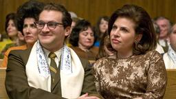 Larry Gopnik (Michael Stuhlbarg) und seine Frau Judith (Sari Wagner Lennick) bei der Bar Mitzwa ihres Sohnes.