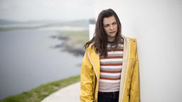 Leanne (Sara Vickers) muss die Ereignisse auf Shetland verarbeiten.