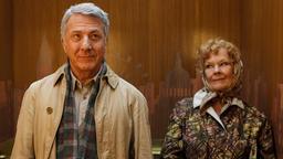 Leider beschränkt sich der Kontakt zwischen Mr. Hoppy (Dustin Hoffman) und seiner Nachbarin Miss Silver (Judi Dench) auf das tägliche „Guten Tag“ im Fahrstuhl.