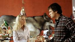 Leonie (Johanna Christine Gehlen) und ihr Sohn Valentin (Jonas Lovis) ahnen noch nicht, dass sie ihren Traumprinzen gefunden haben.