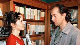 Liebe zur Literatur: Sophie (Jeanette Hain) und Philipp Weiße (Jochen Horst) verstehen sich auf Anhieb.