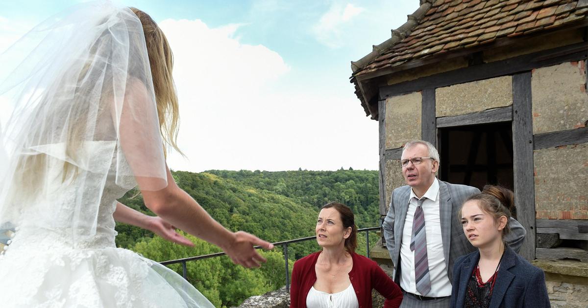 Eine Hochzeit Platzt Selten Filme Im Ersten Ard Das Erste