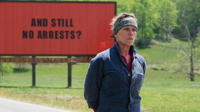 Bild: ARD Degeto Mildred Hayes (Frances McDormand) möchte nicht hinnehmen, dass der Mord an ihrer Tochter ungesühnt bleibt.