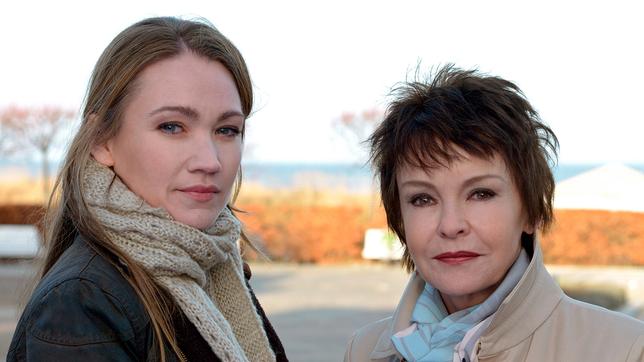 Mörderhus – Der Usedom-Krimi: Lisa Maria Potthoff und ihre Schauspielkollegin Katrin Sass
