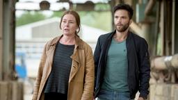 Nachdem die Ex-Stasi Spionin Anne Marie Fuchs (Lina Wendel) und der Im- und Exporthändler Youssef El Kilali (Karim Cherif) ihren ersten gemeinsamen Fall mit unorthodoxen Methoden erfolgreich gelöst haben, sieht sich Youssef als aufstrebender Sherlock Holmes.