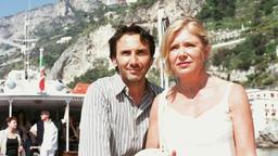 Noch ist Barbara (Jutta Speidel) unsicher, ob es nicht ein Fehler war, sich mit Enrico (Bruno Maccallini) einzulassen.