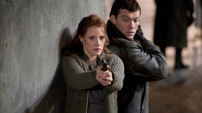 Bild: Focus Features/Laurie Sparham Ost-Berlin, 1965: Rachel (Jessica Chastain) und David (Sam Worthington) auf einer Geheimmission.