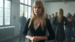 Pauline (Clémence Poésy) ist überrascht, als Mr. Morgan in ihrer Tanzstunde auftaucht.