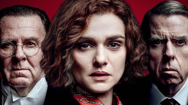 Bild: ARD Degeto Plakatmotiv - Die Professorin Deborah E. Lipstadt (Rachel Weisz) bezichtigt den britischen Historiker David Irving (Timothy Spall) der Lüge, weil sich dieser vehement weigert, den im Zweiten Weltkrieg von den Nationalsozialisten verübten Holocaust als geschichtliche Tatsache anzuerkennen. An ihrer Seite steht der Anwalt Richard Rampton (Tom Wilkinson)