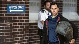 Ryan (Ludwig Trepte) steckt bis zum Hals in Schwierigkeiten.