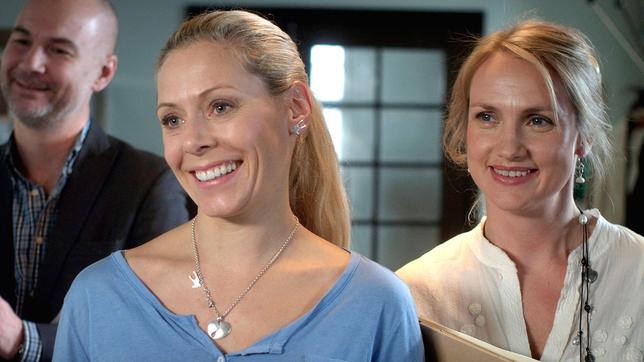Bild: ARD Degeto/Eyeworks Film Gemini/Calle Persson Maria Wern und ihre Kollegin Erika