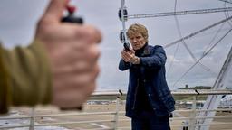 Showdown am Riesenrad: Kommissar Van der Valk (Marc Warren) geht volles Risiko.