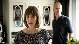 Tanja (Anneke Kim Sarnau) ist schwanger, aber sicher nicht von Benno (Christoph Maria Herbst).