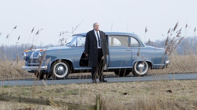 Bild: NDR/Jörg Landsberg Thomas Thieme spielt den Automobilfabrikanten Carl F.W. Borgward.