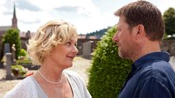 Und sie kriegen sich doch: Veronika (Saskia Vester) sagt Max (Michael Fitz) ganz klar, was sie für ihn empfindet.