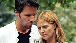 Victor (Tim Bergmann) und Karen (Katharina Böhm) 