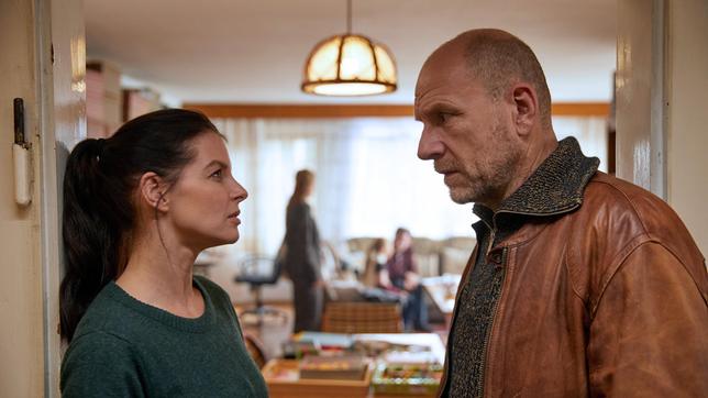 Viola (Yvonne Catterfeld) und Butsch (Götz Schubert) spüren, dass irgendwas bei Familie Vogt nicht stimmt.