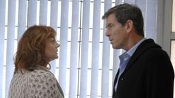 Grace (Susan Sarandon) und Allen Brewer (Pierce Brosnan)