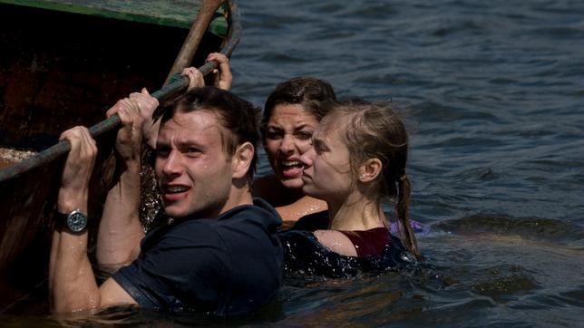 Bild: ARD/Julia von Vietinghoff Gorsky, Jelena und Swetlana