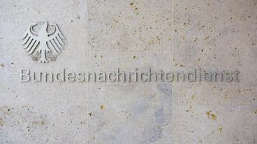 Schriftzug Bundesnachrichtendienst, Berlin