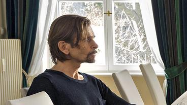 Bild: MDR/Steffen Junghans Elias De Koop (Tonio Arango) und Claudius Zorn (Stephan Luca)
