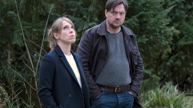 Bild: NDR/Christine Schroeder Ernüchtert: Katrin König (Anneke Kim Sarnau) und Alexander Bukow (Charly Hübner)