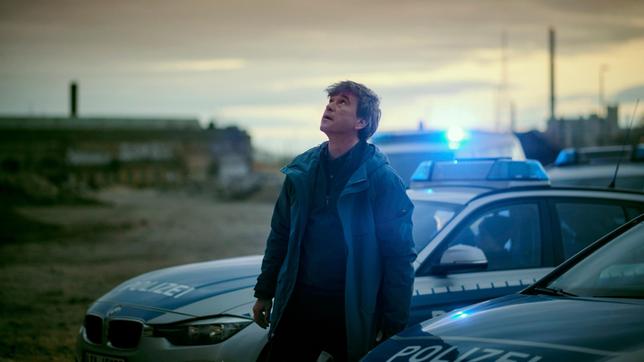 Bild: MDR/filmpool fiction/Felix Abraham Kommissar Michael Lehmann (Peter Schneider)