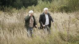 Die Kriminalhauptkommissare Ivo Batic (Miroslav Nemec) und Franz Leitmayr (Udo Wachtveitl) haben eine Vermutung, wohin der Täter geflohen sein könnte und verfolgen ihn.