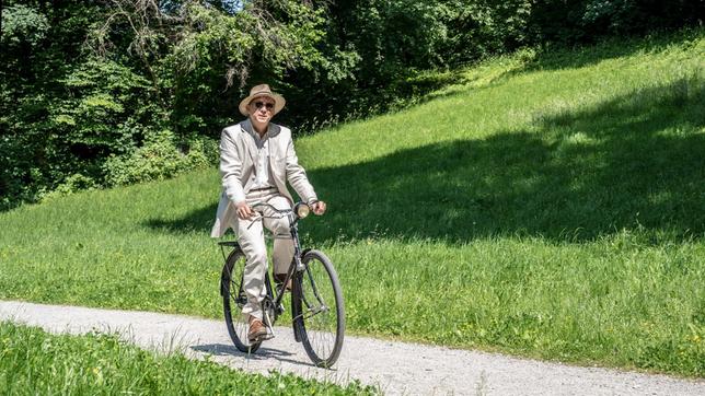 Bild: HR/Bettina Müller Felix Murot/Walter Boenfeld (Ulrich Tukur).