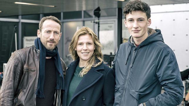 Drehstart für den "Tatort: Treibjagd" mit Wotan Wilke Möhring, Franziska Weisz  und Levin Liam. 