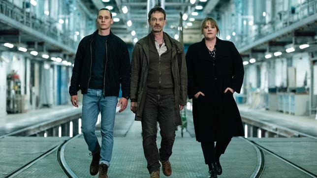 Drehstart Tatort Dortmund "Love is Pain"  (v.l.n.r.): Rick Okon als Jan Pawlak, Jörg Hartmann als Peter Faber, Stefanie Reinsperger als Rosa Herzog