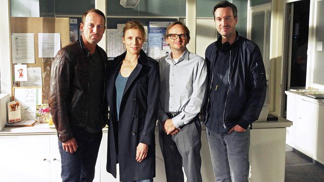 Bild: NDR/WÜSTE Film GmbH Wotan Wilke Möhring, Franziska Weisz, Milan Peschel, Stephan Rick (v.l.n.r.)