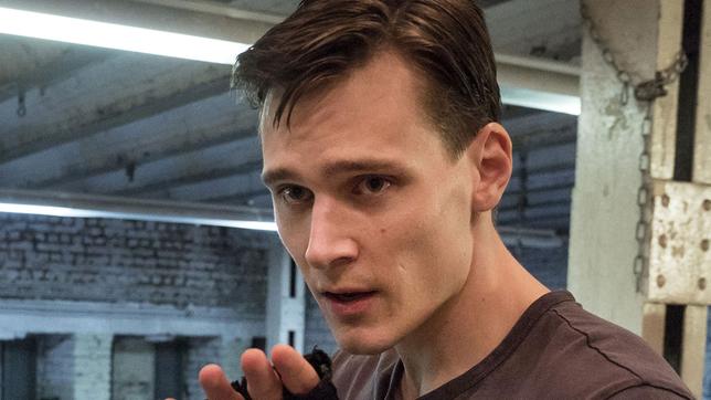 Bild: WDR/Thomas Kost Rick Okon als Kommissar Jan Pawlak