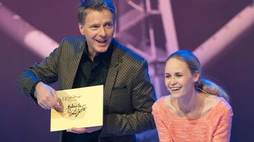 Bild: NDR/Max Kohr Jörg Pilawa mit Inez Björg David