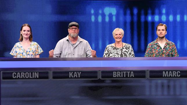 Bild: ARD/Uwe Ernst Die Kandidat:innen: Carolin Ruth, Kay Renz, Britta Bendixen und Marc Gottschalk.