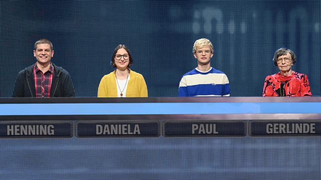 Bild: ARD/Uwe Ernst Die Kandidat:innen der Sendung: Henning Bartuschat, Daniela Daus, Paul Jack und Gerlinde Menke.