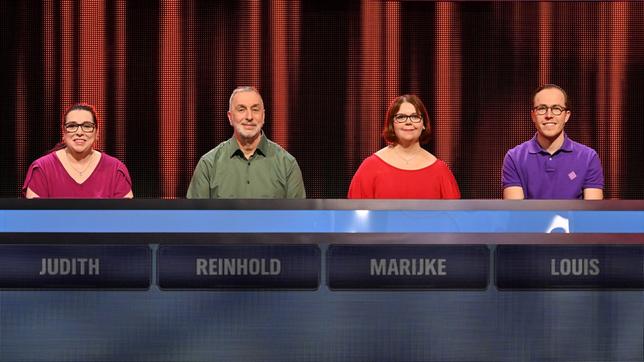 Bild: ARD/Uwe Ernst Die Kandidat:innen (v.l.n.r. am Panel): Judith Lenert, Reinhold Becker, Marijke Böhm und Louis Müller.