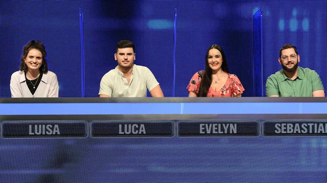 Bild: ARD/Uwe Ernst Die Kandidat:innen: Luisa Greif, Luca Kraus, Evelyn Hock und Sebastian Bierbrauer.