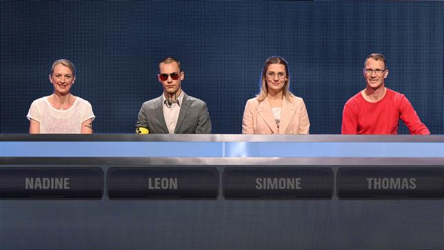 Die Kandidat:innen (v.l.n.r. am Panel): Nadine Schaper, Leon Werner, Simone Bädje und Thomas Müller.