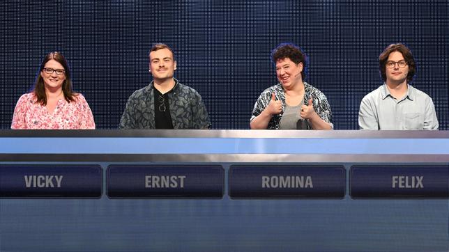 Die Kandidat:innen (v.l.n.r. am Panel): Vicky Senftleben, Ernst Jordan, Romina Berger und Felix Fehrle.