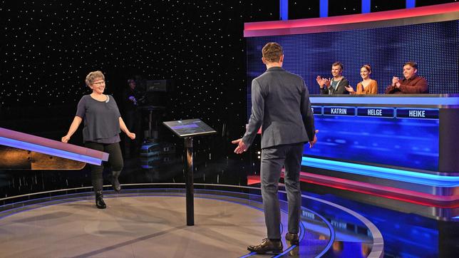 Moderator Alexander Bommes mit den Kandidaten: Heike Amend, Damir Pavic, Katrin Beckstein und Helge Lorenz.