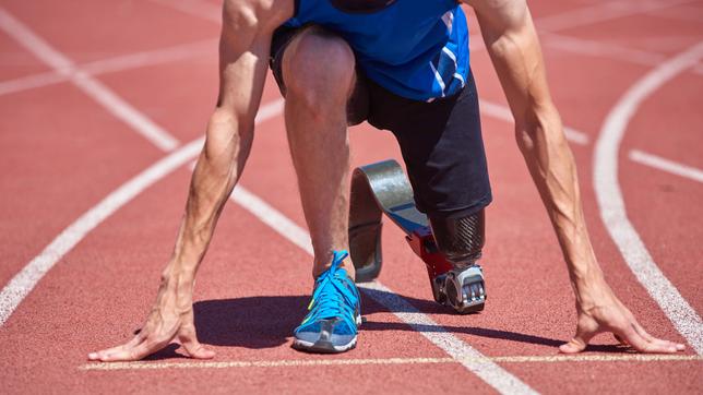 Bild: iStock / Getty Images Plus/satamedia Parasportler