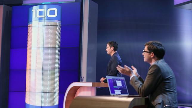 Bild: ARD/Frank W. Hempel Dieter Nuhr (l.) und Ralph Caspers