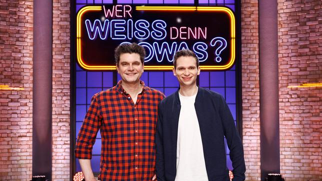 Bild: ARD/Morris Mac Matzen Die Kandidaten: Der Comedy-Autor, Komiker, Fernsehmoderator und Musiker Lutz van der Horst und der Comedy-Autor und Komiker Fabian Köster.