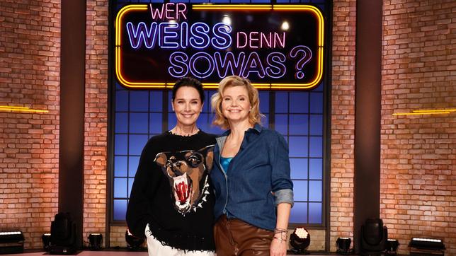 Bild: ARD/Morris Mac Matzen Die Kandidatinnen dieser Sendung: Moderatorin und Schauspielerin Désirée Nosbusch und die Schauspielerin Annette Frier.