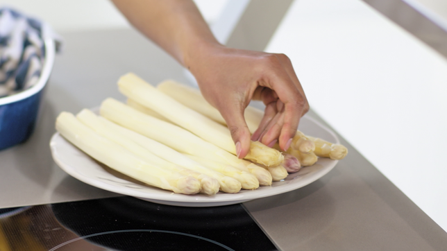 Weißer Spargel