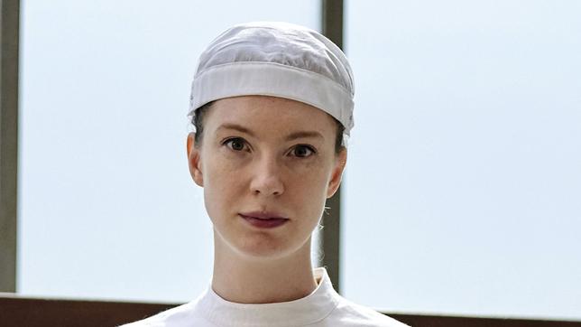 Bild: ARD/Xiomara Bender Luise Wolfram in ihrer Rolle als Margot Sauerbruch