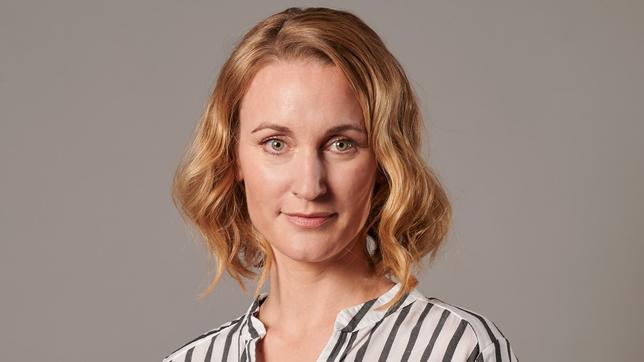 Bild: ARD/Reiner Bajo Christina Athenstädt spielt Romy Heiland