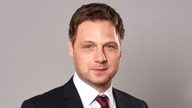 Bild: ARD/Reiner Bajo Rechtsanwalt Max Baerfeld (Christoph Letkowski), Partner in der Kanzlei von Ben Ritter.