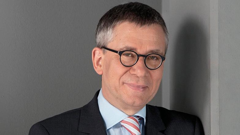 die stadt und die macht die stadt und die macht